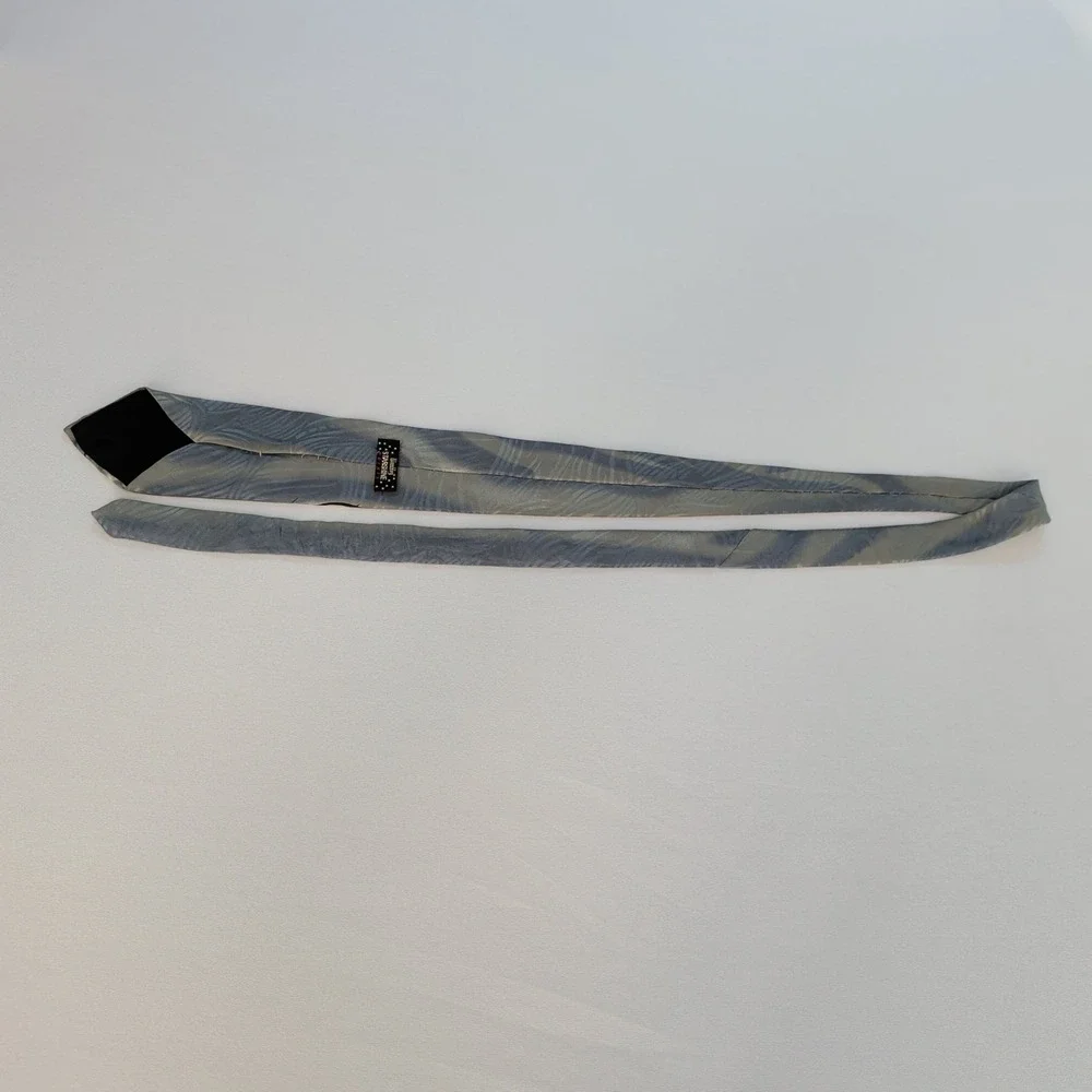 Wembley Starshine Prints Mens Neck Tie Grey Silver Blue